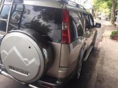 Cần bán lại xe Ford Everest sản xuất 2008, màu hồng phấn