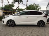 Bán xe Kia Rondo 7 chỗ GMT 2018, màu trắng, giá chỉ 609 triệu, hỗ trợ vay 90%, không chứng minh thu nhập