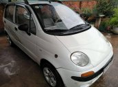 Cần bán Daewoo Matiz sản xuất năm 2002, màu trắng 