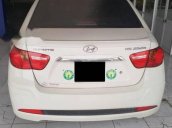 Cần bán xe Hyundai Avante sản xuất 2013, màu trắng