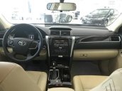 Bán Toyota Camry E đời 2018, màu đen, giảm giá kịch sàn liên hệ ngay 0911019910