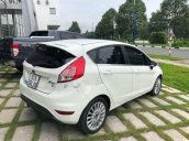 Bán Ford Fiesta 1.5 AT sản xuất 2017, màu trắng số tự động, 495tr