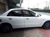 Bán Daewoo Nubira sản xuất năm 2002, màu trắng giá cạnh tranh