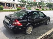 Bán Ford Mondeo sản xuất năm 2004, màu đen, giá chỉ 186 triệu