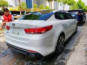 Cần bán lại xe Kia Optima 2.0 ATH sản xuất năm 2017, màu trắng