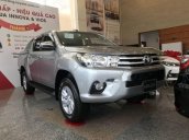 Cần bán xe Toyota Hilux 2.4G MT (4X4) sản xuất 2018, màu bạc, nhập khẩu, giá chỉ 793 triệu