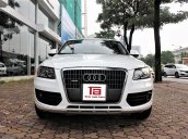 Bán xe Audi Q5 năm sản xuất 2010, màu trắng, nhập khẩu nguyên chiếc, giá tốt