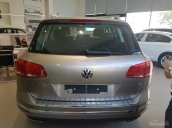 VW NhaTrang_Chỉ cần 30 triệu mỗi tháng sở hữu ngay Volkswagen Touareg V6, big sale. LH: 0901933522