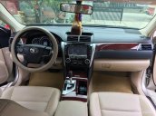 Bán Camry 2.0E 2013 xe đẹp, bánh sơ cua còn nguyên, bao test hãng