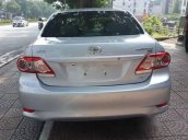 Cần bán gấp Toyota Corolla Altis năm sản xuất 2011, màu bạc