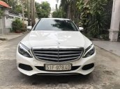 Bán ô tô Mercedes C250 năm 2015, màu trắng