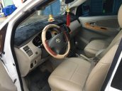 Bán xe Toyota Innova G năm 2010, màu trắng, giá tốt