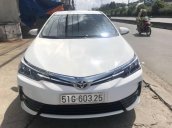 Bán Corolla Altis 1.8G 2018, đi 900km