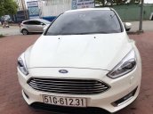 Cần bán xe Ford Focus đời 2018, màu trắng