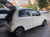 Cần bán Daewoo Matiz AT sản xuất năm 2005, màu trắng, xe đẹp