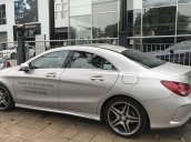 Bán xe Mercedes CLA250 màu bạc 2017 chính hãng - trả trước 500 triệu nhận xe về