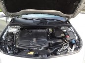 Cần bán Mercedes CLA 200 năm Sx 2015, màu bạc, nhập khẩu