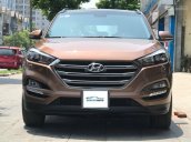 Cần bán Hyundai Tucson 2.0 AT sản xuất năm 2015, màu nâu, xe nhập