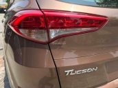 Cần bán Hyundai Tucson 2.0 AT sản xuất năm 2015, màu nâu, xe nhập