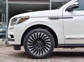 Bán Lincoln Navigator Black Label màu trắng nội thất Nâu đỏ, xe sản xuất 2018, nhập khẩu nguyên chiếc mới 100%