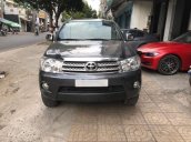 Bán Fortuner 2011 màu xám ghi, xe nhà ít đi 33000 km; BS đẹp