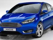 Bán ô tô Ford Focus 1.5L Ecoboost Titanium 2018, màu xanh lam, giá cực sốc, hỗ trợ trả góp 90%