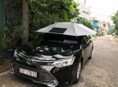 Cần bán gấp Toyota Camry 2.0E năm 2016, màu đen số tự động giá cạnh tranh