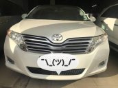 Cần bán xe Toyota Venza sản xuất năm 2011, màu trắng giá cạnh tranh