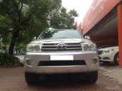 Cần bán xe Toyota Fortuner 2.7V 4x4 năm sản xuất 2010