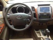 Cần bán xe Toyota Fortuner 2.7V 4x4 năm sản xuất 2010