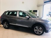 BÁN Volkswagen Tiguan Allspace, chỉ 371Tr sở hữu dòng xe SUV đẳng cấp từ Đức. 0942 050 350