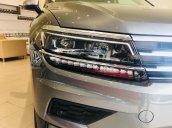 BÁN Volkswagen Tiguan Allspace, chỉ 371Tr sở hữu dòng xe SUV đẳng cấp từ Đức. 0942 050 350