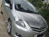 Cần bán xe Toyota Vios sản xuất năm 2010, màu bạc