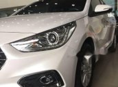 Bán Hyundai Accent 1.4MT năm 2018, màu trắng 