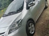 Cần bán xe Toyota Vios sản xuất năm 2010, màu bạc