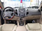 Bán Toyota Fortuner G 2.5MT 2012, màu xám