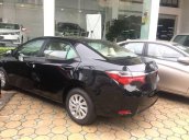 Cần bán xe Toyota Corolla altis 1.8E CVT đời 2018, màu đen