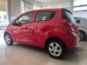 Bán Chevrolet Spark Van năm 2018, màu đỏ, giá chỉ 267 triệu