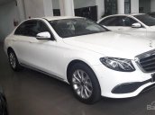 Bán Mercedes E200 2018, xe đủ màu giao ngay, hỗ trợ trả góp 90%. LH 0988.125.138