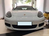 Cần bán gấp Porsche Panamera S đời 2016, màu trắng, nhập khẩu chính chủ