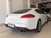 Cần bán gấp Porsche Panamera S đời 2016, màu trắng, nhập khẩu chính chủ