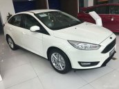 Bán xe Ford Focus Sport 2018 giá tốt, giao ngay. LH: 0973.904.892