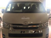 Bán xe Toyota Hiace 3.0 MT đời 2018, màu trắng, nhập khẩu Thái, hỗ trợ vay 90%. LH: 0912493498