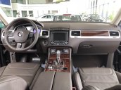 Bán ô tô Volkswagen Touareg 2017, xe nhập