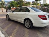 Bán Mercedes C250 đời 2011, màu trắng, xe nhà đi, 695tr. Lh 0985012242 em Thái