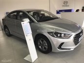 Hyundai Elantra 1.6 MT 2018, khuyến mãi cực lớn, hỗ trợ vay 85%. Hotline đặt xe: 0935.90.41.41 - 0948.94.55.99