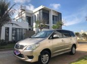 Bán Toyota Innova đời 2014, màu vàng cát