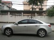 Cần bán gấp Chevrolet Cruze 2014, màu bạc giá cạnh tranh