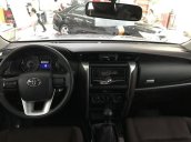 Bán Toyota Fortuner đời 2018, màu đen