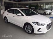 Hyundai Elantra giá cựu ưu đãi, khuyến mãi hấp dẫn